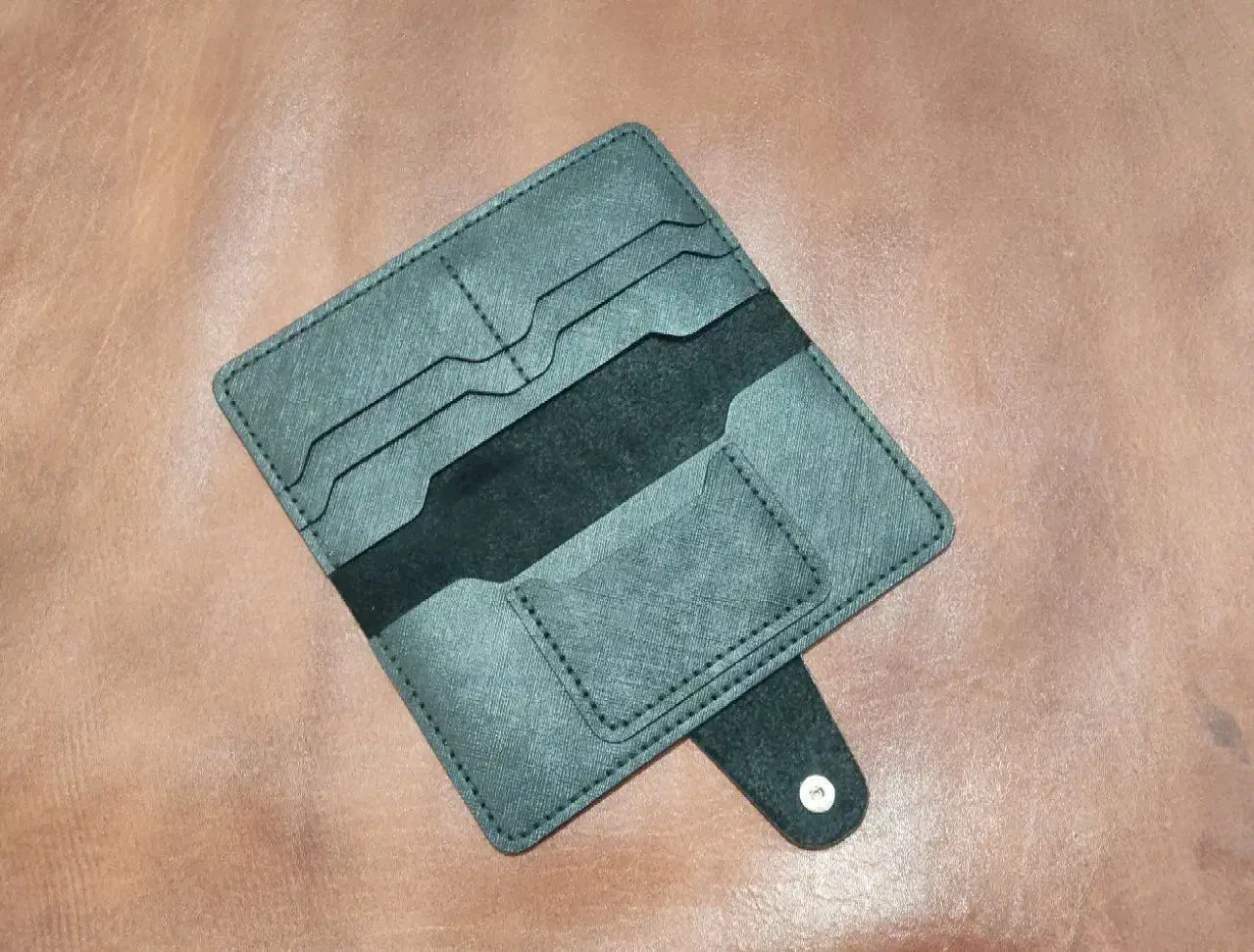 جاکارتی چرم|کیف، کفش، کمربند|کوهدشت, |دیوار