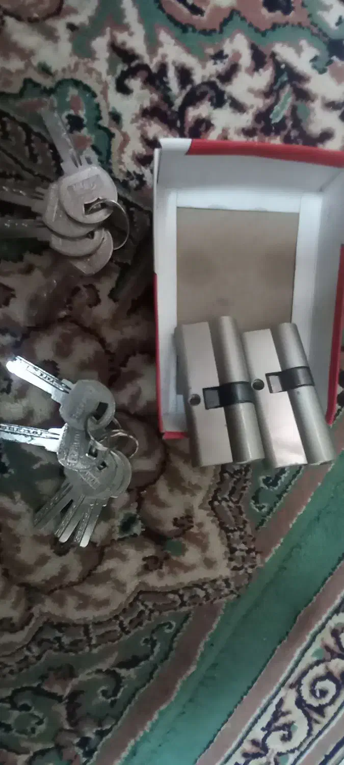 زبونه قفلی درب کامپیوتری نو|مصالح و تجهیزات ساختمان|قم, چهار امامزاده|دیوار