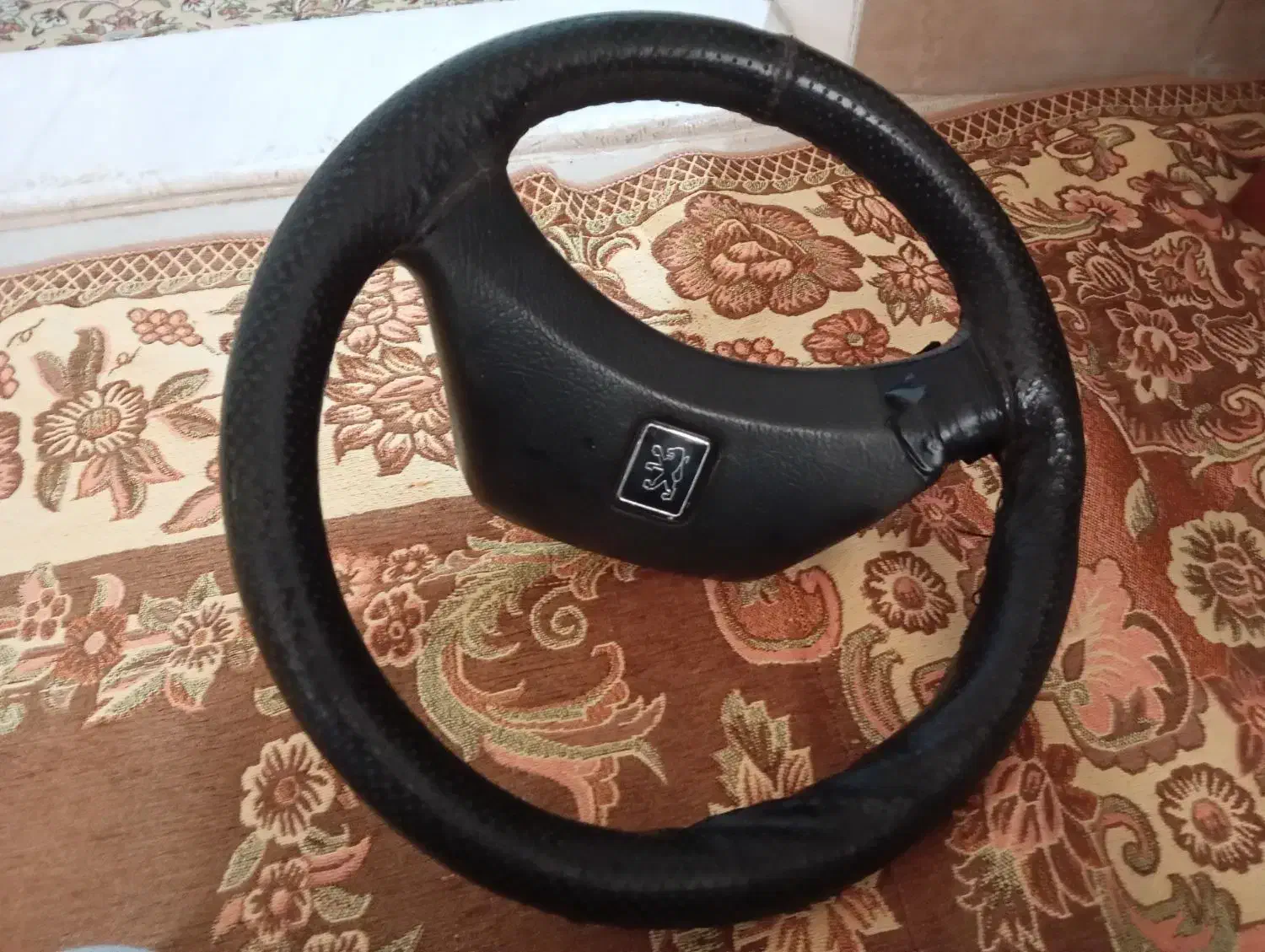 قربیلک فرمان|قطعات یدکی و لوازم جانبی|قم, باغ کرباسی|دیوار