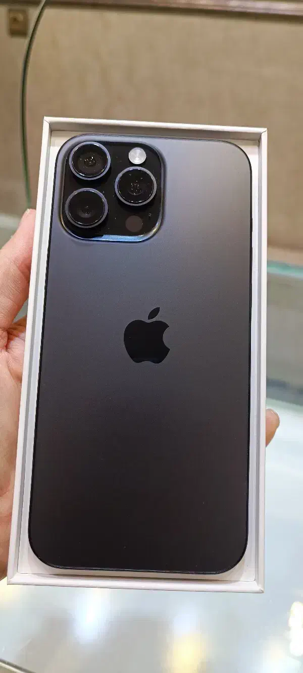 iphone 16 pro max ( 256GB )|موبایل|کرج, حسین‌آباد|دیوار