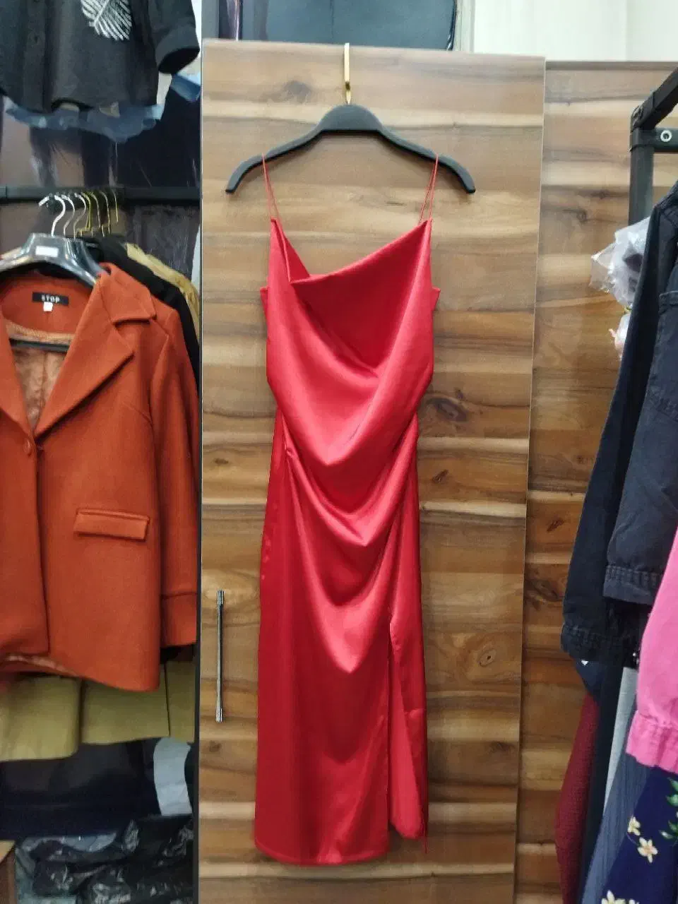 مجلسی و مانتو و .‌..|لباس|نیشابور, بلوار گلها|دیوار