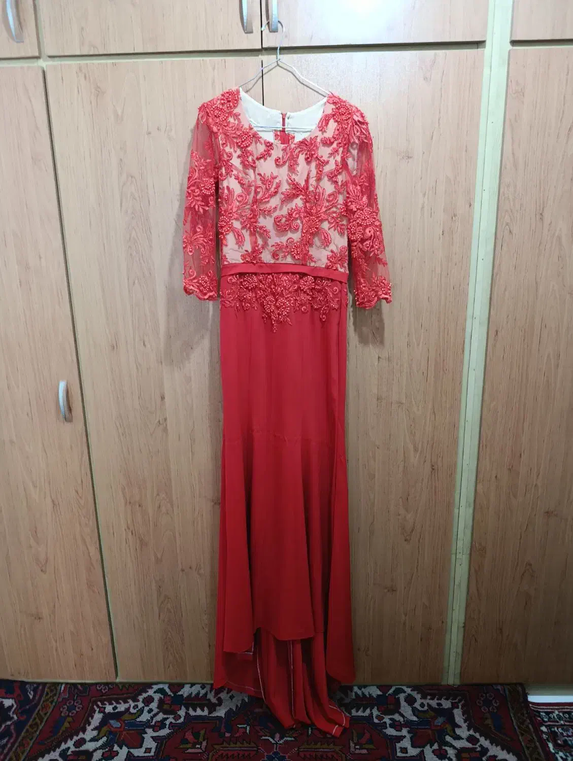 لباس مجلسی بلند|لباس|باسمنج, |دیوار