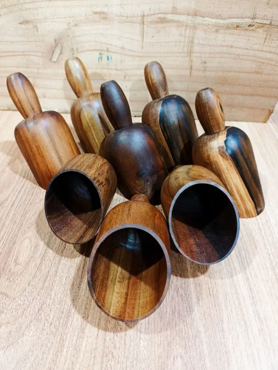 تولیدی عمده ظروف چوبی خراطی|عمده‌فروشی|رشت, پیرکلاچای|دیوار