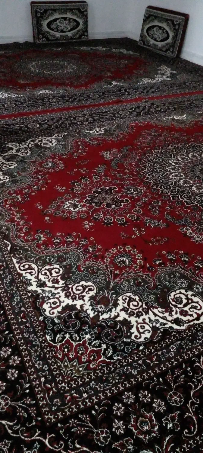 دو عدد فرش ۱۲ متری قرمز رنگ|فرش|سرپل ذهاب, |دیوار