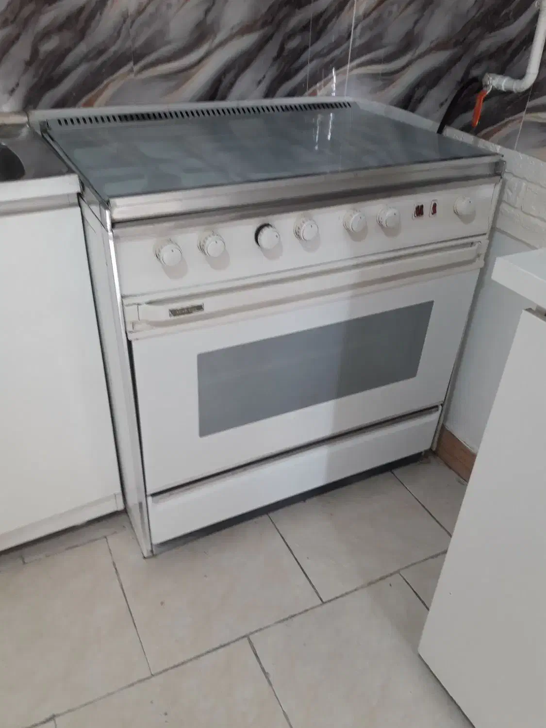 فرگاز آلیش|اجاق گاز و لوازم برقی پختوپز|رشت, باهنر|دیوار