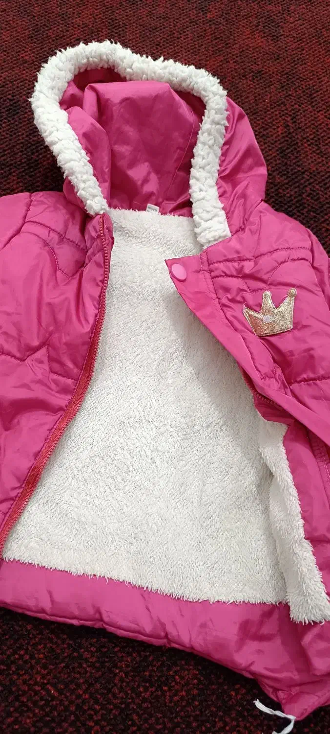 دو عدد کاپشن بچه|لباس|سیرجان, |دیوار