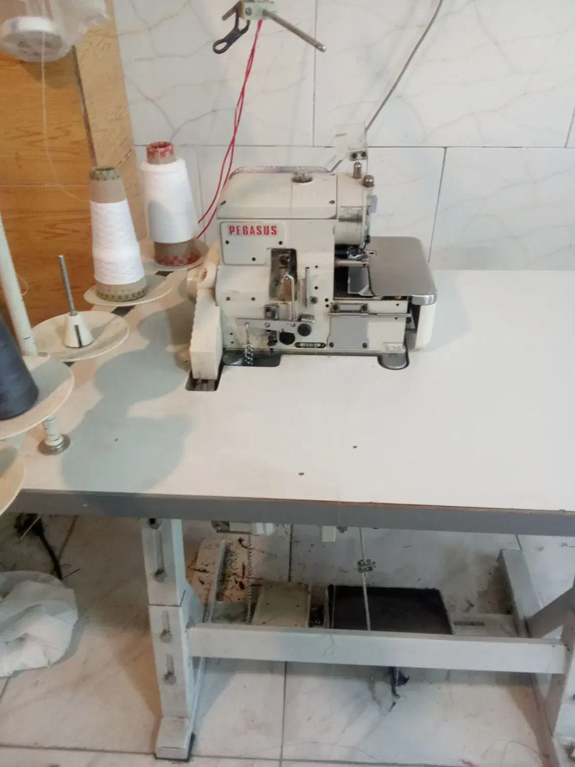 به علت کم بود جامیفروشم|چرخ خیاطی و ریسندگی|فردیس, شهرک ۱۱۰|دیوار