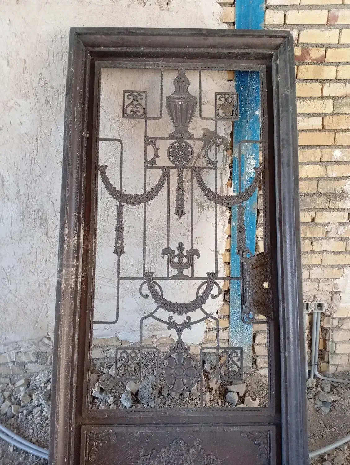 درب خانه یا برای حیات|مصالح و تجهیزات ساختمان|گناباد, |دیوار