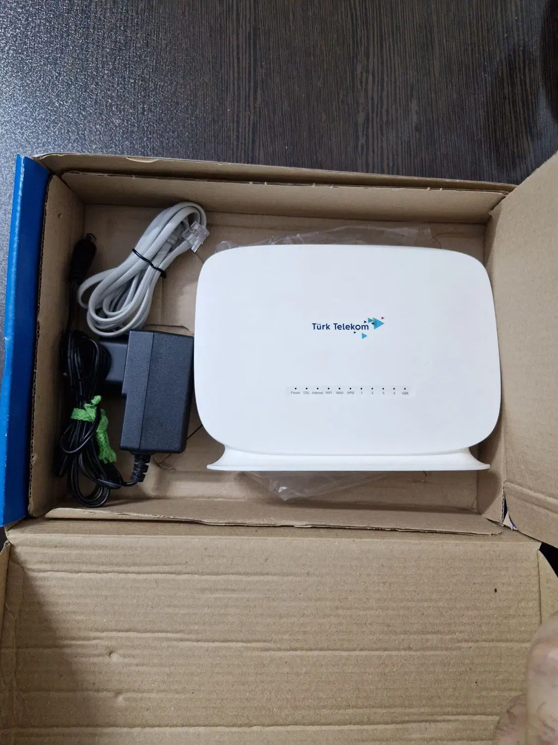 مودم adsl قفل شبکه ترکیه رو داره|مودم و تجهیزات شبکه|تهران, بریانک|دیوار