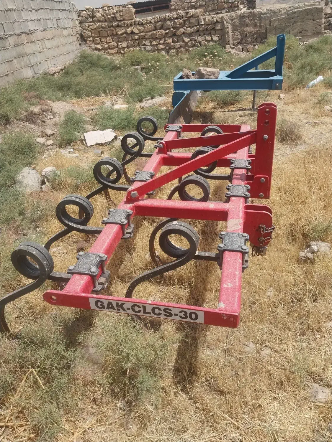 پنجه قازی|فعالیت داوطلبانه تحقیقاتی|دره شهر, |دیوار