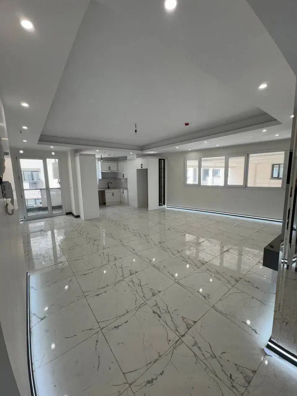 100متر ۲خوابه|پیشفروش املاک|ری, اقدسیه|دیوار