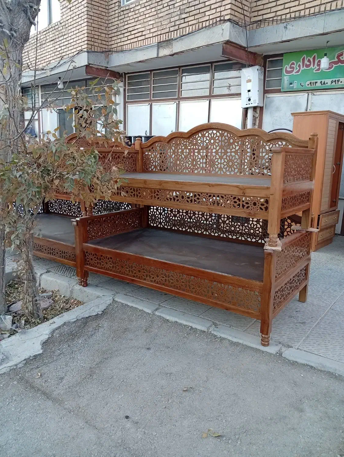 تخت سنتی|مبلمان خانگی و میز عسلی|فرخشهر, |دیوار