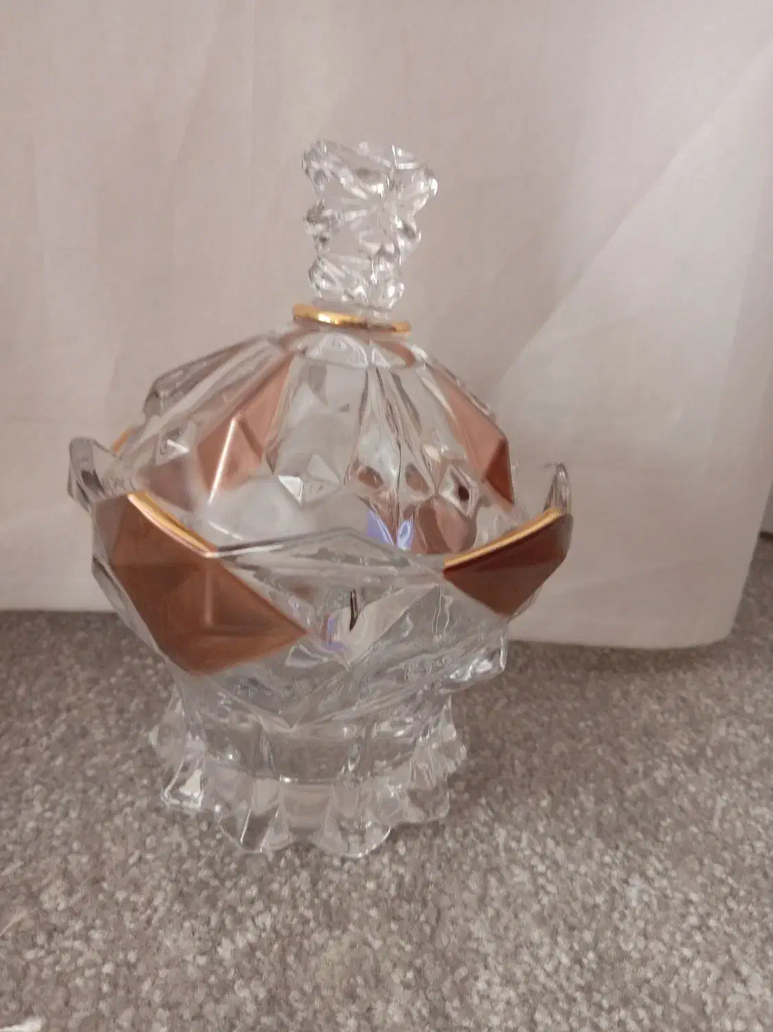 شکلات خوری|ظروف سرو و پذیرایی|نجف‌آباد, قلعه سفید|دیوار