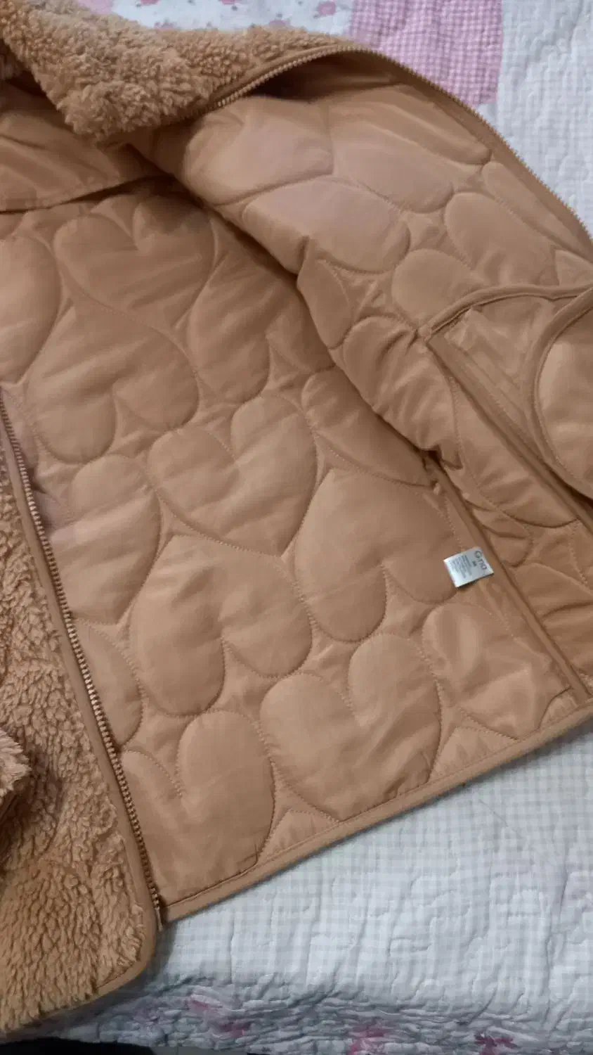 پالتو شیک المانی|لباس|رشت, منظریه|دیوار