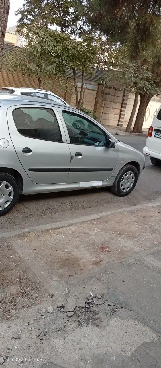 206تیپ 2|خودرو سواری و وانت|مشهد, شهید بهشتی|دیوار