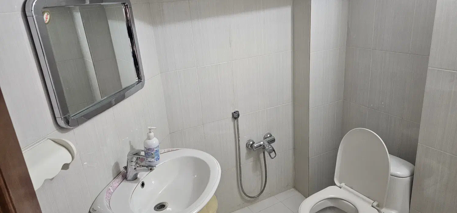 اجازه سوییت|اجارهٔ آپارتمان|اصفهان, باغ نگاره|دیوار