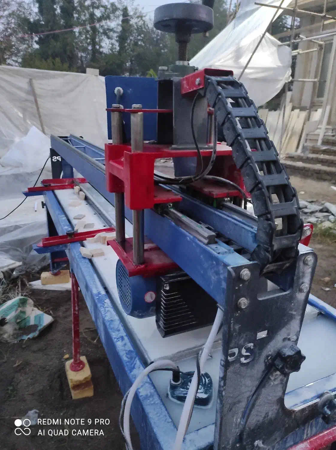 دستگاه آب برش سنگ ساختمانی|ماشینآلات صنعتی|سیاهکل, |دیوار