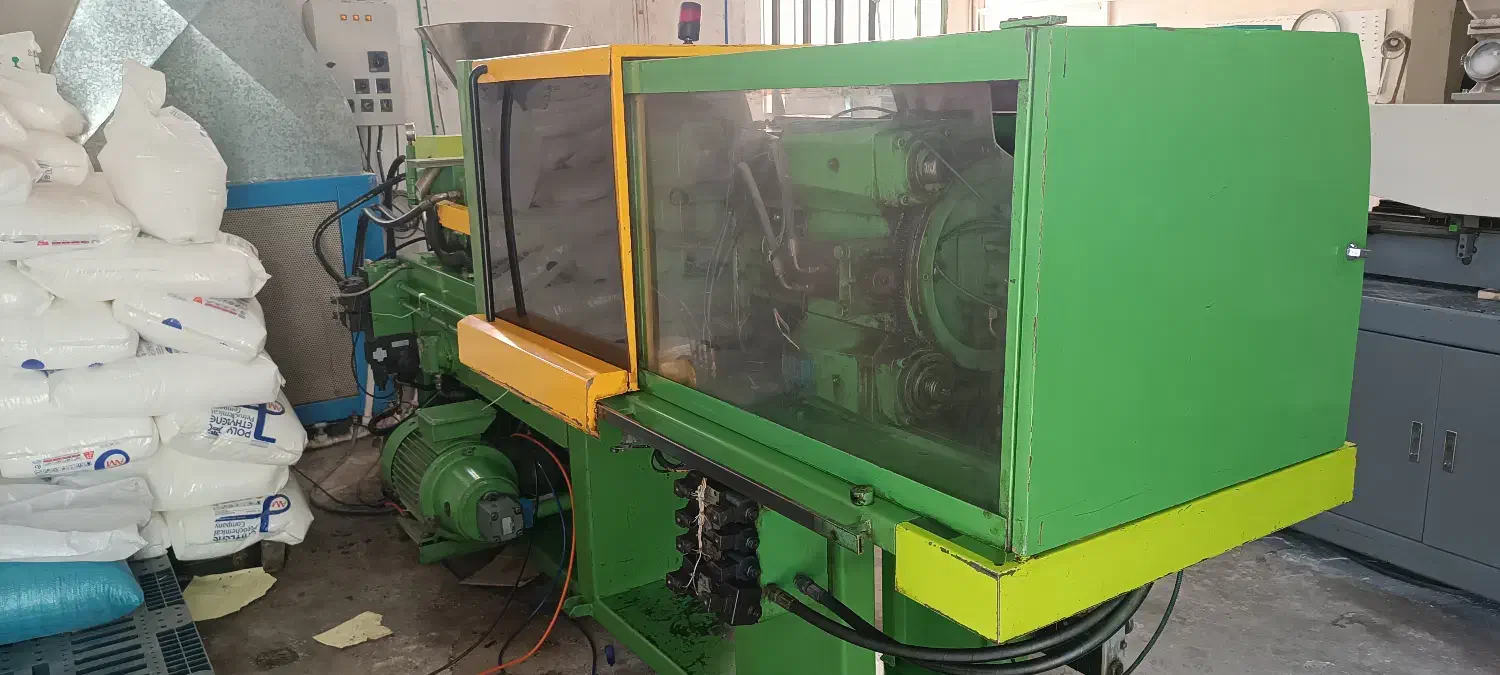 دستگاه تزریق پلاستیک|ماشین‌آلات صنعتی|ملارد, |دیوار