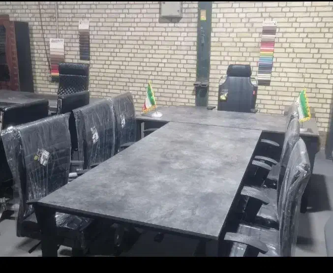 میز کنفرانس ۴ و۶ نفره و میز ریاست ابعاد سفارشی|مبلمان اداری|اصفهان, بابوکان جنوبی|دیوار