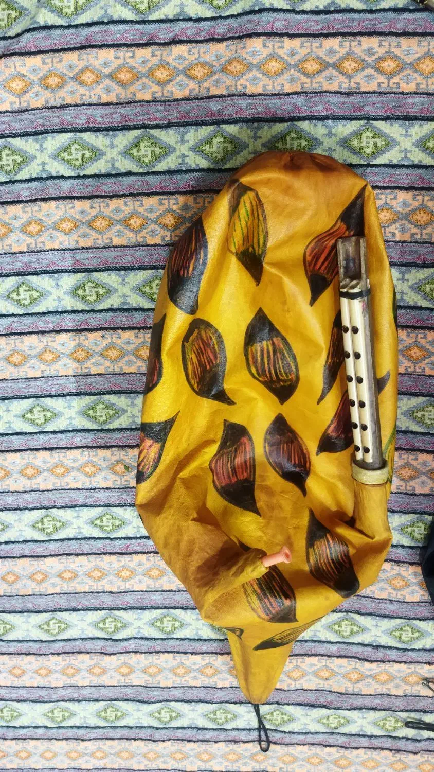 سازرزز|سازهای بادی|شاهینشهر, شهرک گلدیس|دیوار