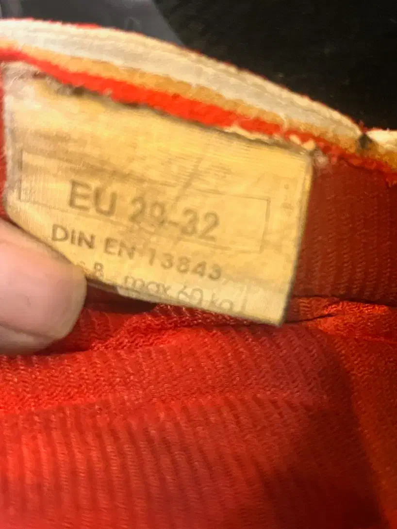 اسکیت فیلا|دوچرخه، اسکیت، اسکوتر|تهران, پرستار|دیوار