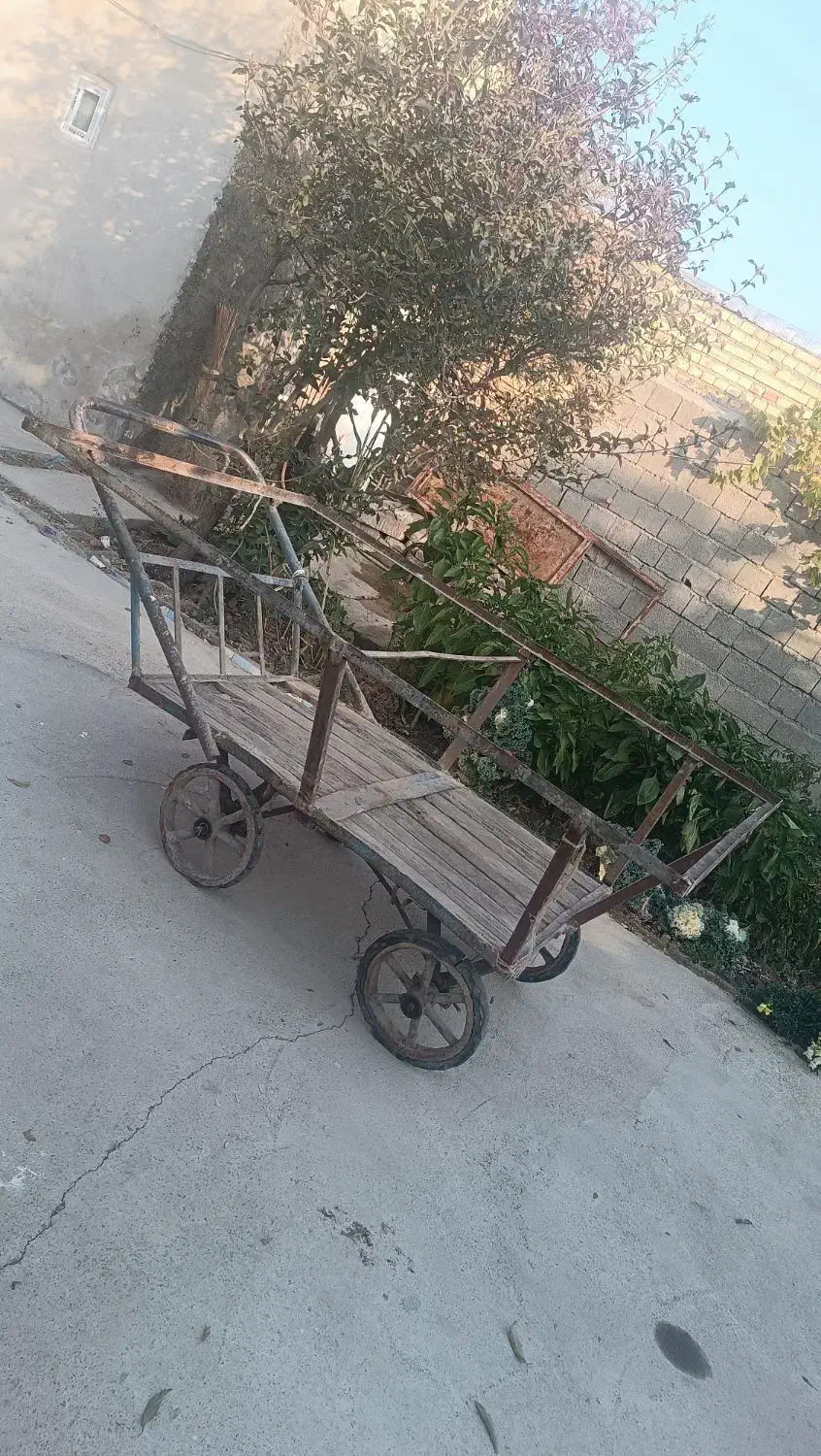 گاری چهار چرخ|ابزارآلات|سلماس, |دیوار