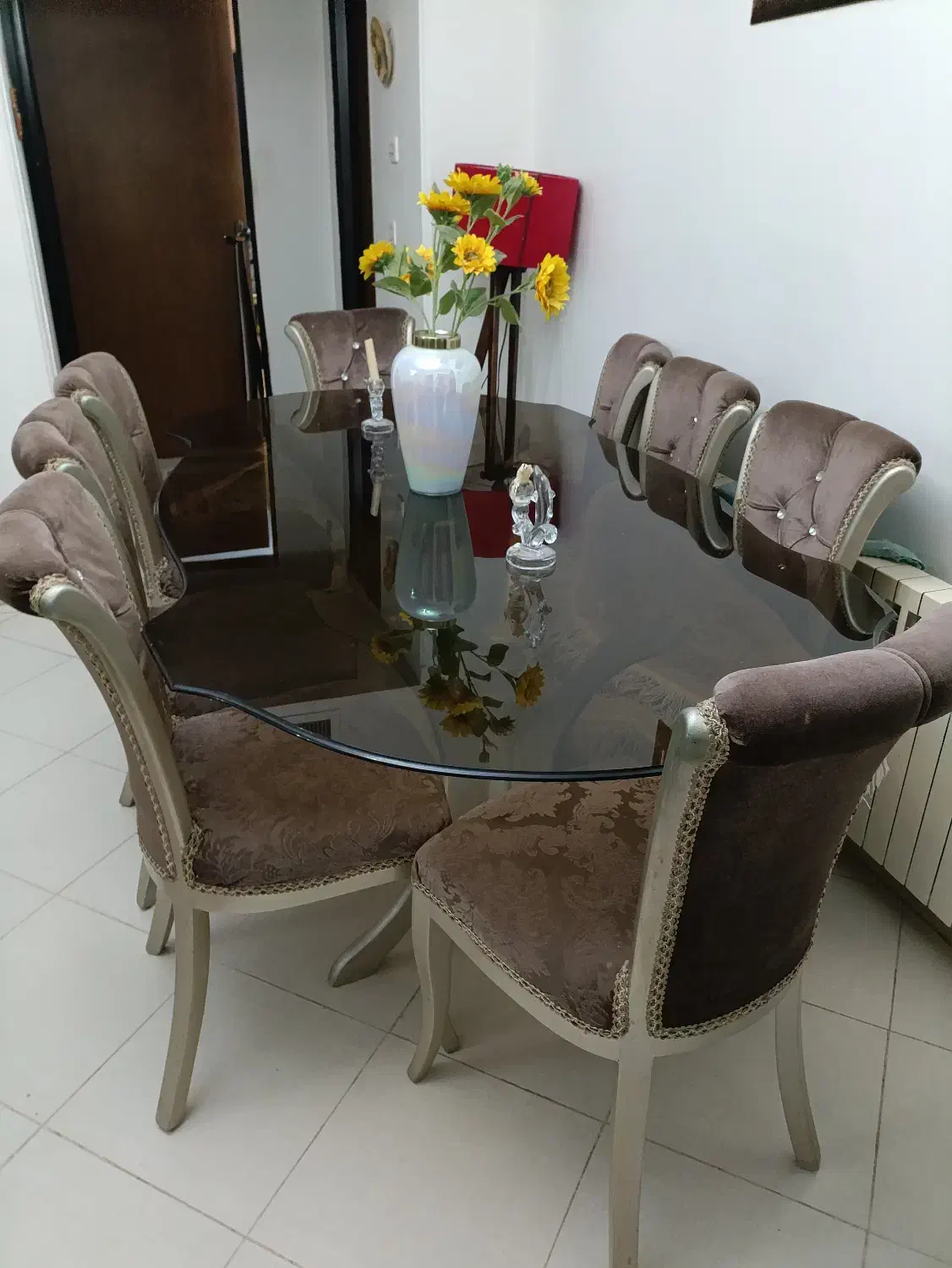 مبل ۷ نفره همراه میز ناهار خوری|مبلمان خانگی و میز عسلی|پرند, فاز ۲|دیوار