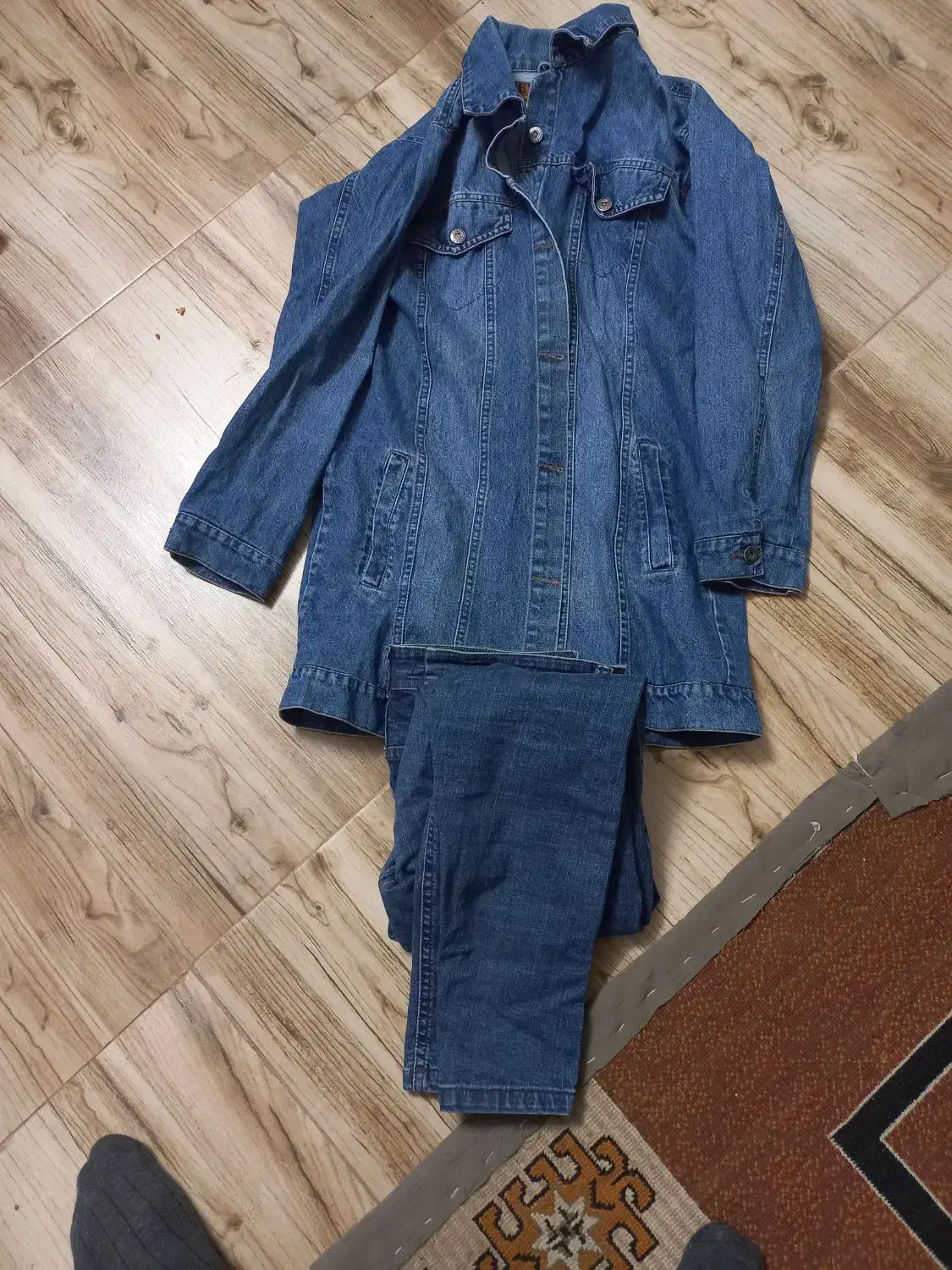 باسلام|لباس|نیشابور, مازول|دیوار