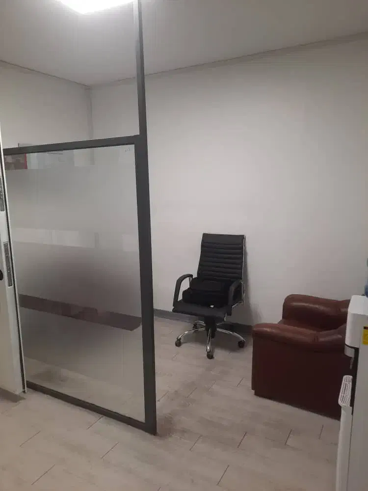 اداری ۸۸ متری تابلو خور|اجارهٔ دفتر کار، اتاق اداری، مطب|تهران, ایرانشهر|دیوار