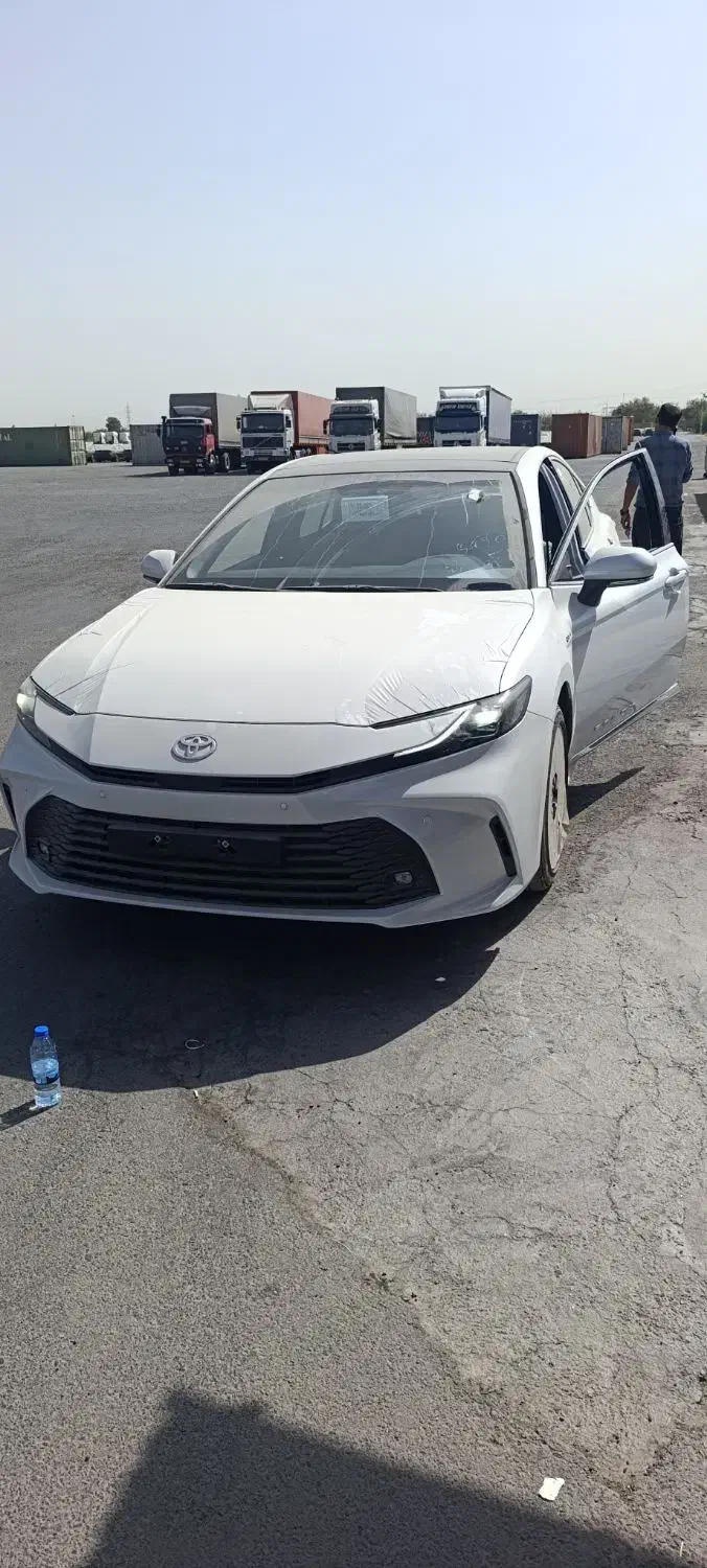 تویوتا کمری 2025 هیبرید|خودرو سواری و وانت|اسلامآباد غرب, |دیوار