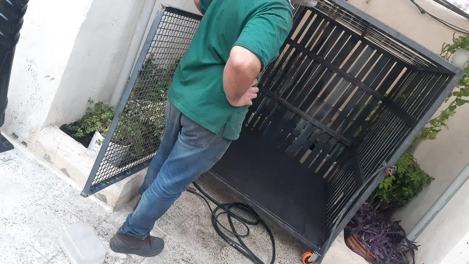 قفس آهنی بزرگ سگهای بزرگ|لوازم جانبی حیوانات|چهاردانگه (تهران), |دیوار