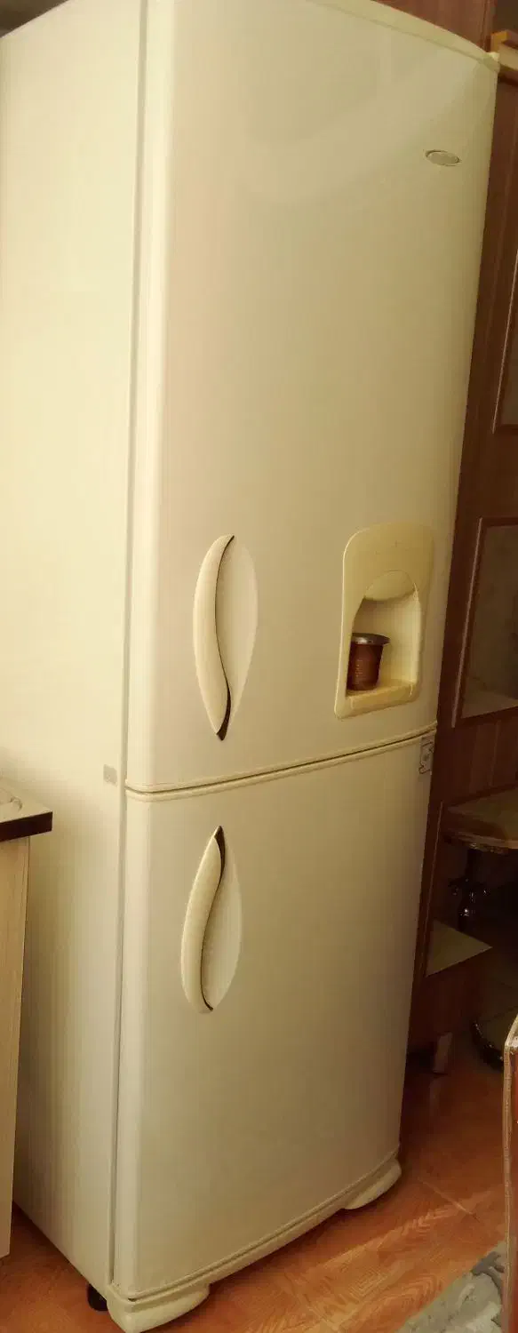 یخچال|یخچال و فریزر|ملایر, |دیوار