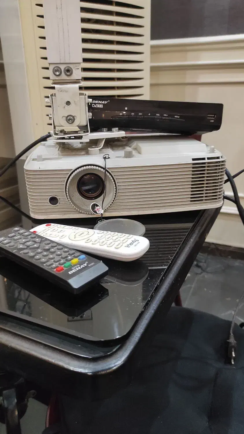 ویدیوپرژکتور اپتما بادستگاه مبدل پخش و پرده و پایه|تلویزیون و پروژکتور|تهران, ستارخان|دیوار