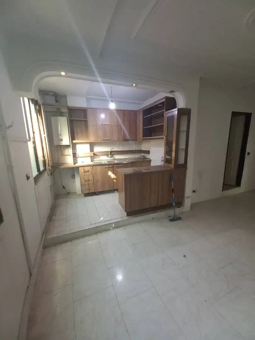 ۵۰ متر/ط اول/پارکینگ/انباری/۲ طرف نورگیر|اجارهٔ آپارتمان|تهران, انبار نفت|دیوار