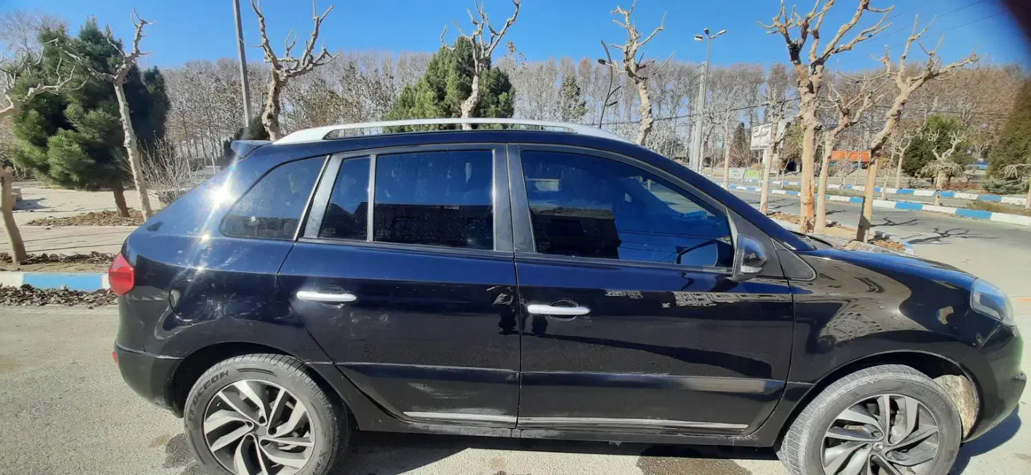 رنو کولیوس کولئوس مدل ۲۰۱۴ فول وارداتی|خودرو سواری و وانت|تهران, شهید رجایی|دیوار