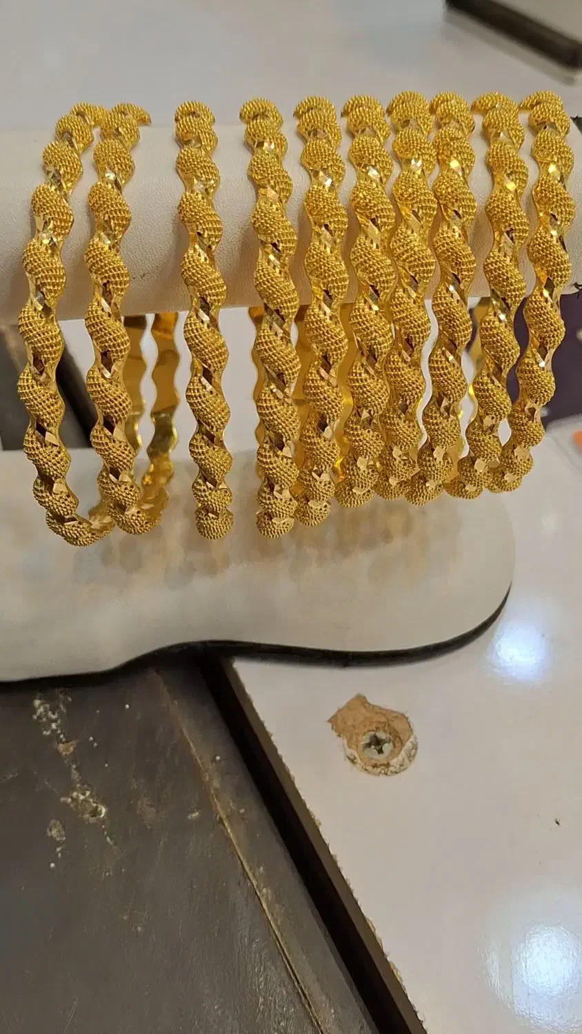 النگو فنری|جواهرات|کارون, |دیوار