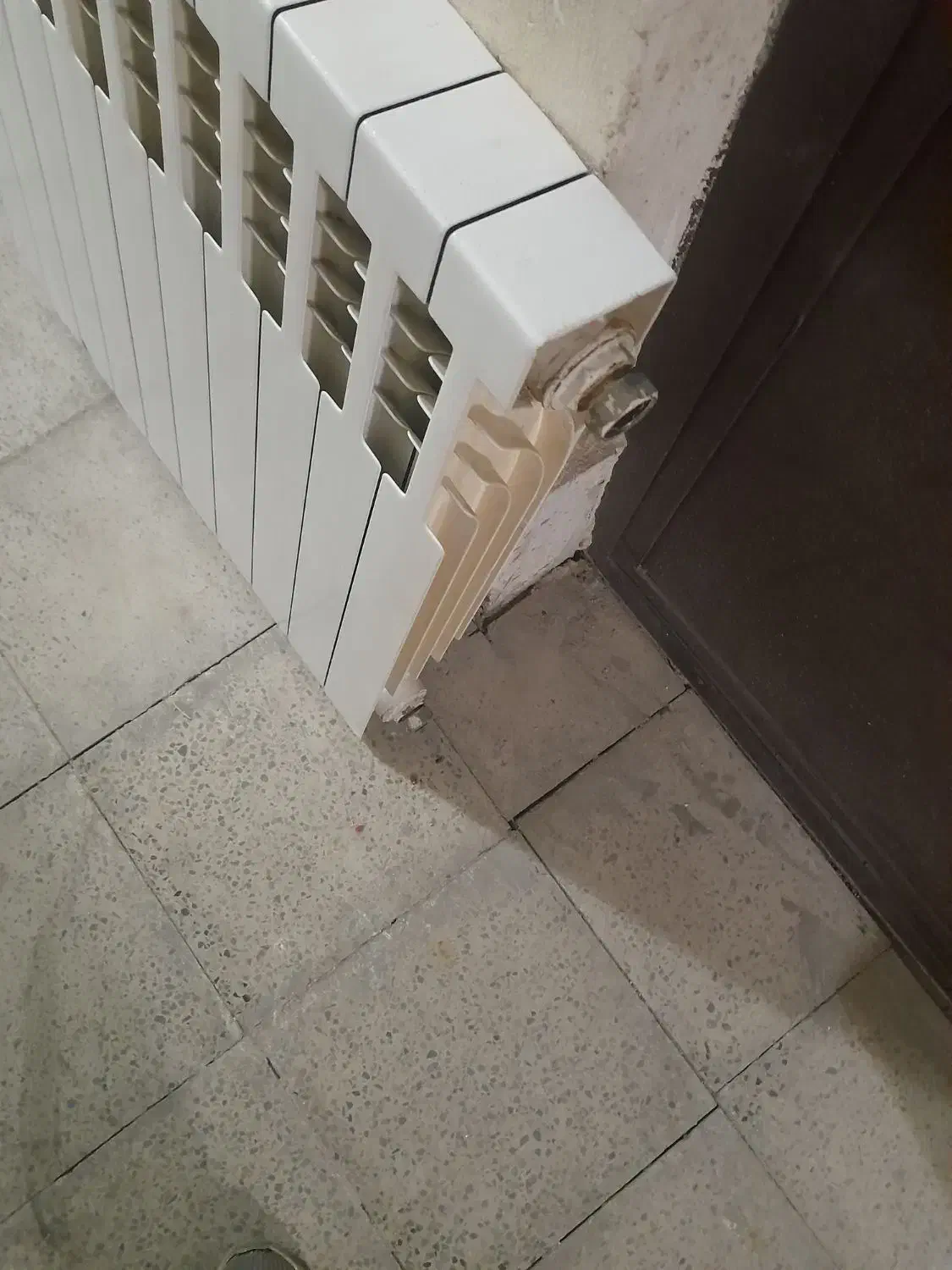 رادیات پگیج ۹ پره نو ورق کلفت قدیمی|آبگرمکن، پکیج، شوفاژ|هشتگرد, شهرک مهستان ۱|دیوار