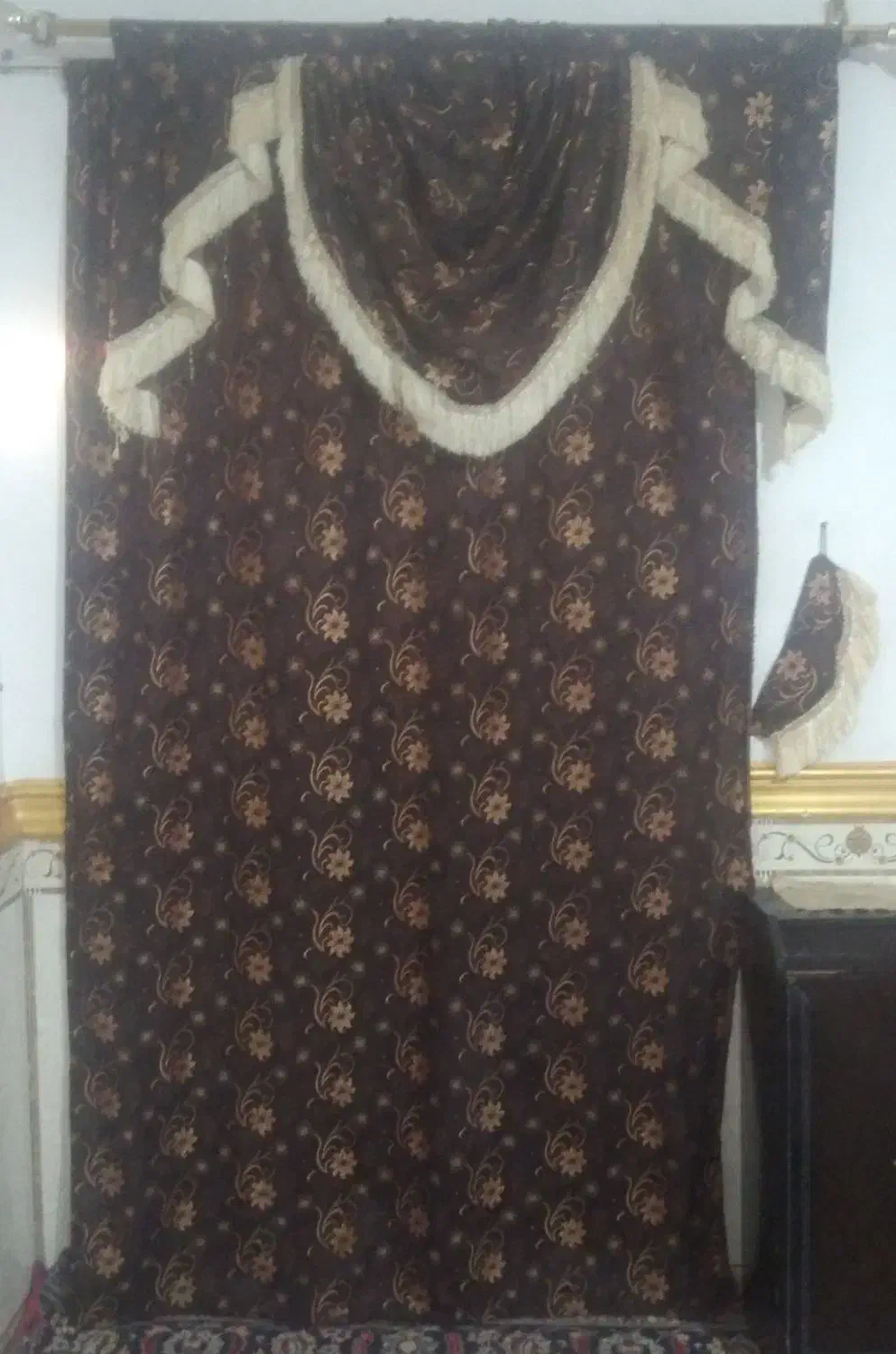 پرده|پرده، رانر، رومیزی|نیمروز, |دیوار