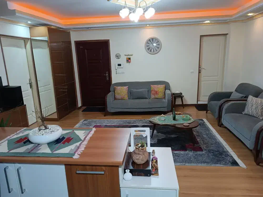 ۶۰متر ۱خوابه صادقیه ۸ساله امکانات کامل