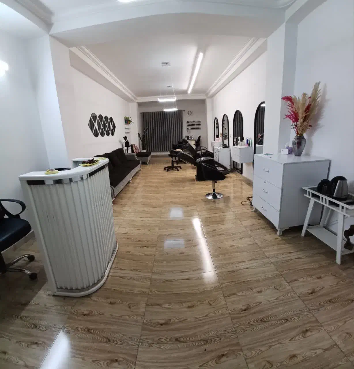 اجاره واحد اداری نوساز بر اصلی خیابان تهران|اجارهٔ دفتر کار، اتاق اداری، مطب|قائمشهر, |دیوار