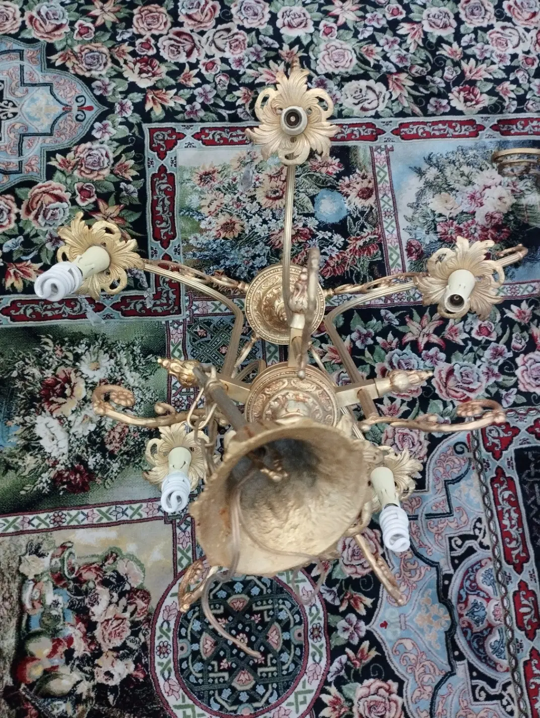 دو عدد لوستر برنجی|لوستر و چراغ آویز|تهران, دبستان|دیوار