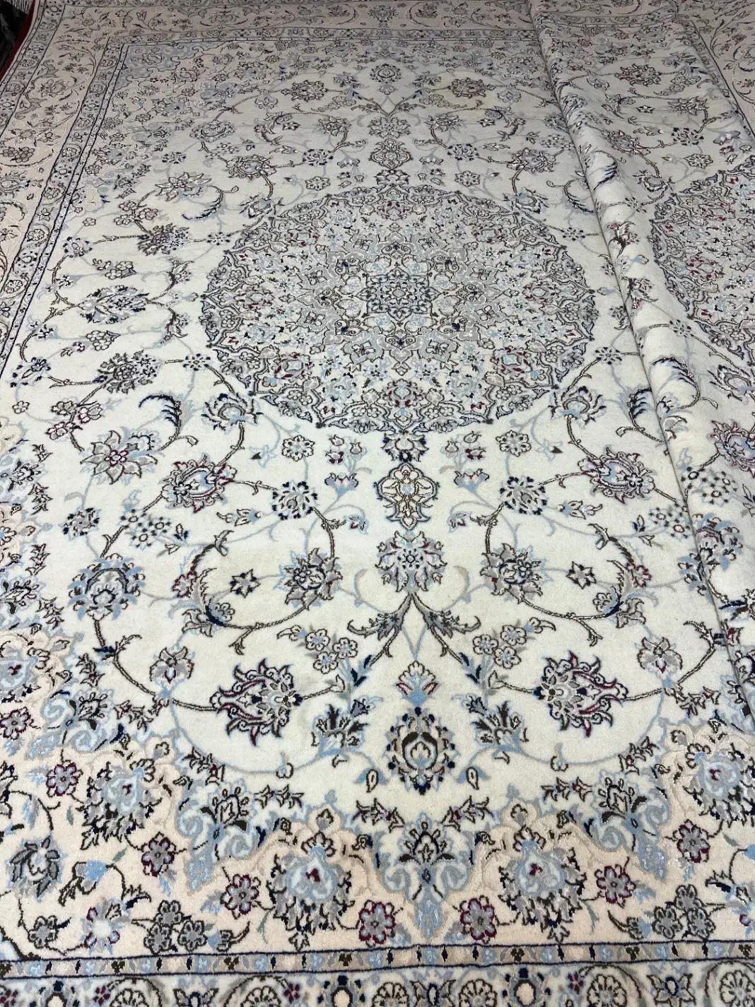 فروش دستباف ۹متری نایین|فرش|اصفهان, شاهزید|دیوار