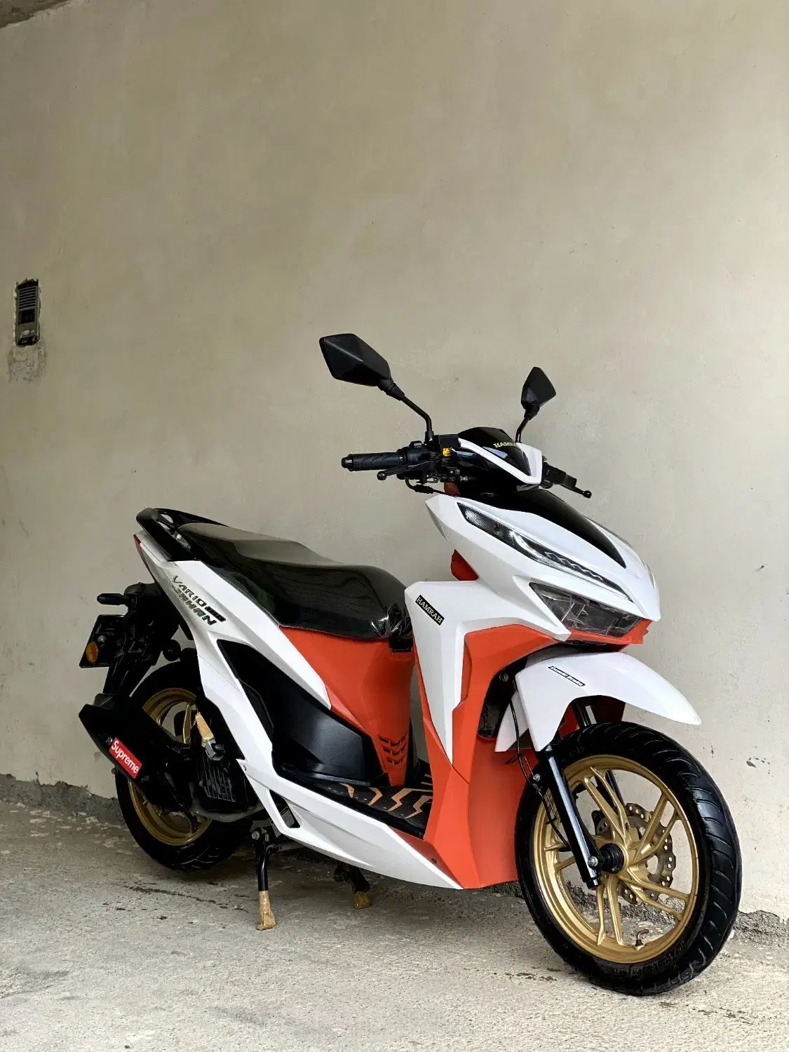 کلیک واریو ۱۸۰ cc|موتورسیکلت|رامسر, |دیوار