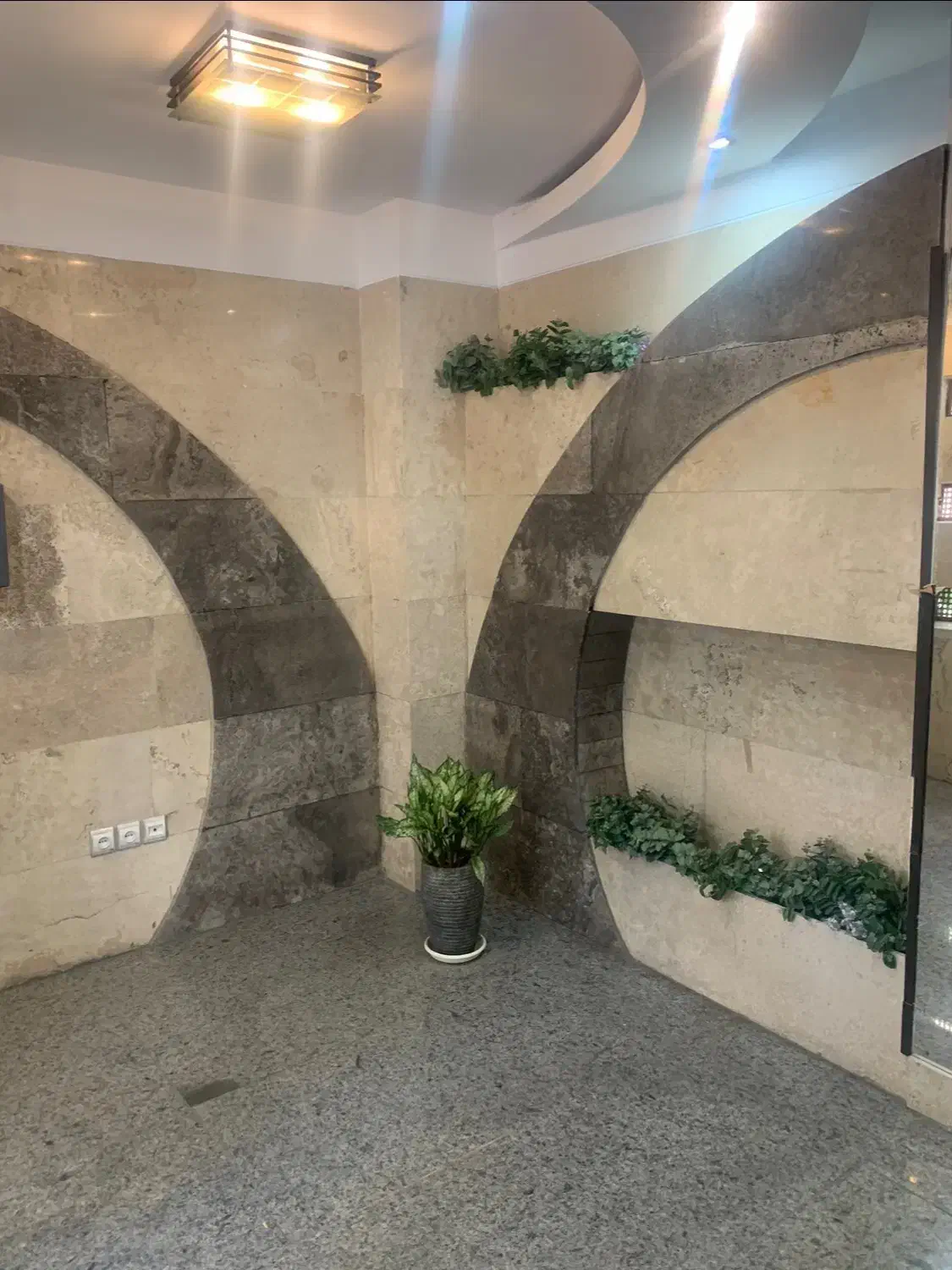 130متر امیرآباد شمالی/خ نوزدهم/ 7 ساله