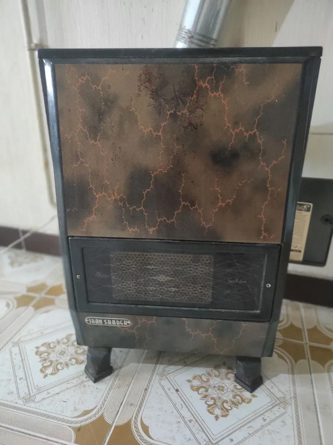 بخاری گازی کم کار و زیبا روطرح جدید  و زیبا شکیل|بخاری، هیتر، شومینه|رشت, هلال احمر|دیوار