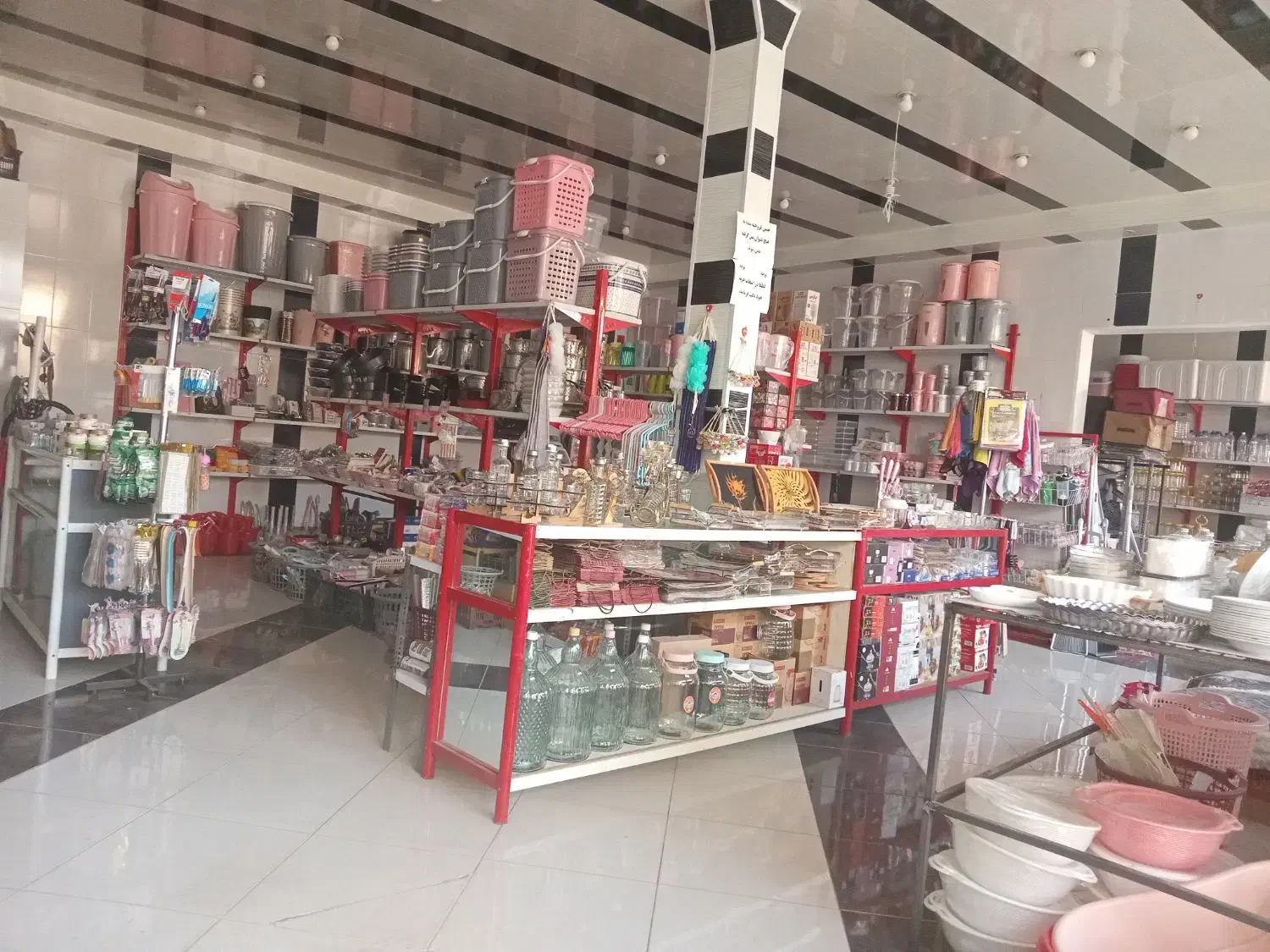 پلاسکوسیدمحمدی|ظروف نگهدارنده، پلاستیکی، یکبارمصرف|گوگان, |دیوار