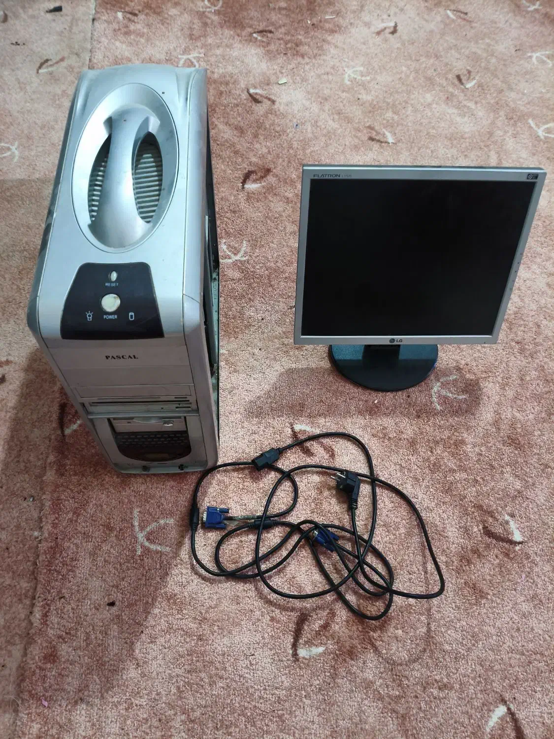 کامپیوتر|رایانه رومیزی|چمران, |دیوار