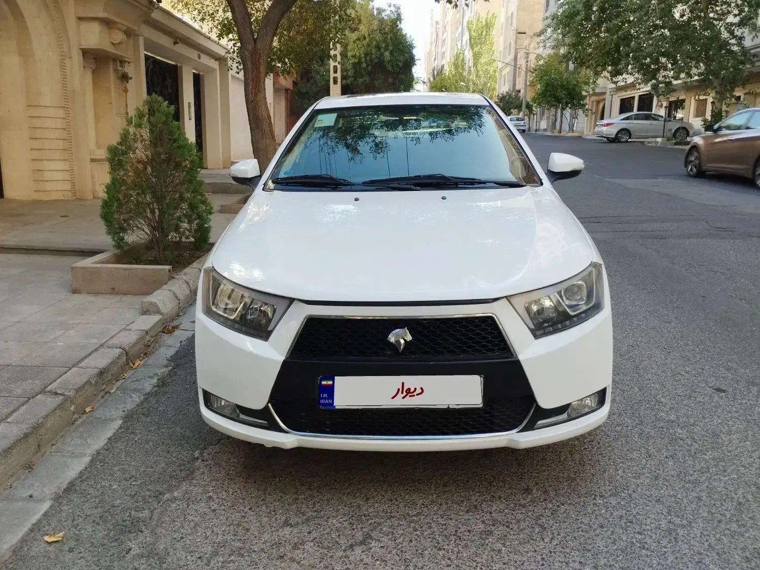 دنا پلاس توربو اتوماتیک بدون رنگ|خودرو سواری و وانت|تبریز, |دیوار