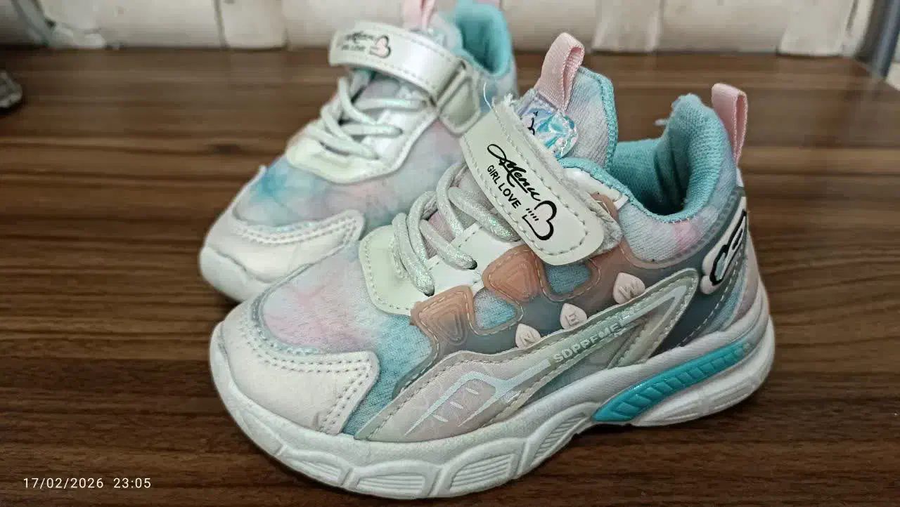 کفش بچگانه|کفش و لباس بچه|قم, بنیاد|دیوار