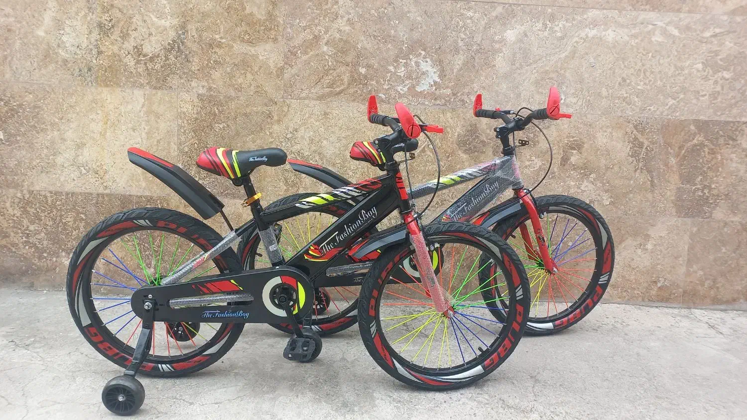 دوچرخه سایز ۲۰ خارجی آکبند زیبا|دوچرخه، اسکیت، اسکوتر|رشت, پیرکلاچای|دیوار